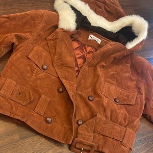 LUCKY BIRD VINTAGE Cropped Belted Velvet Jacket with Fur Hoodie 🍁